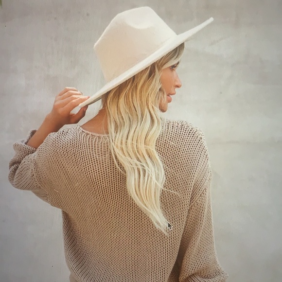 Vici El Dorado Hat in Beige - (Sold out and Brand New In packaging) - Picture 10 of 14